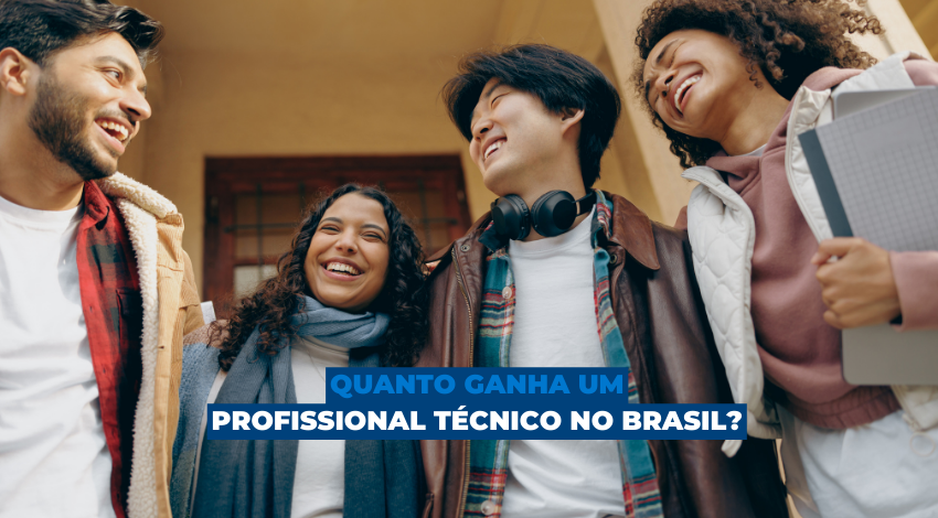 Grupo de jovens estudantes sorrindo em ambiente educacional, representando profissionais técnicos e o futuro do mercado de trabalho no Brasil.